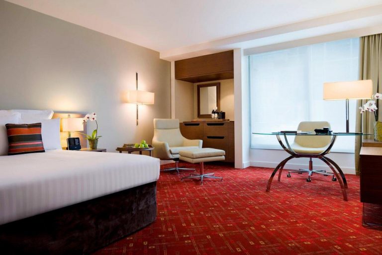 b8e01e2081b01916503dc2492ce40925