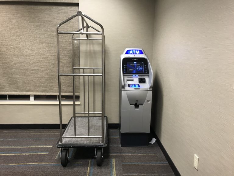 ATMもありました