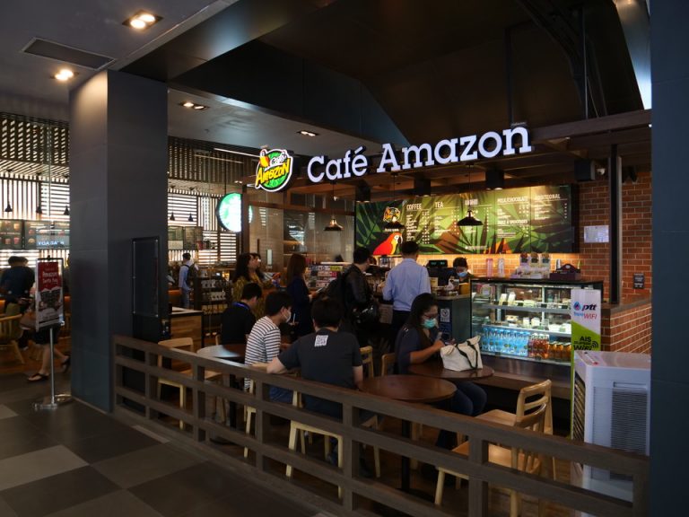 ホテル一階にあるコーヒーショップ