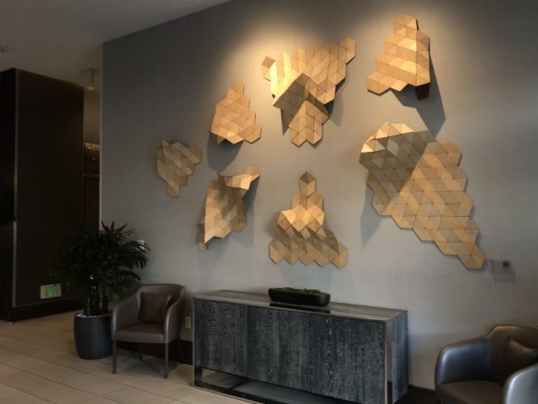 エントランス入ってすぐには椅子もありました