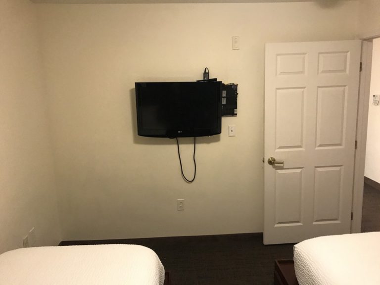 2ベッドルームにはテレビもありました