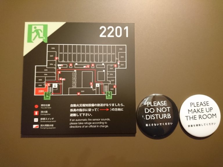 客室階避難経路