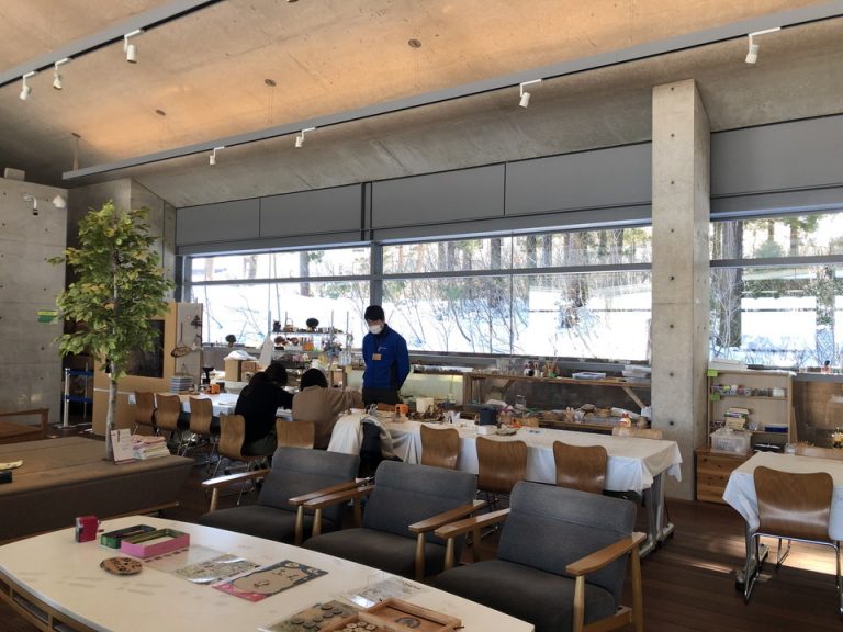 あてま森と水辺の教室ポポラ「森のホール」(7)