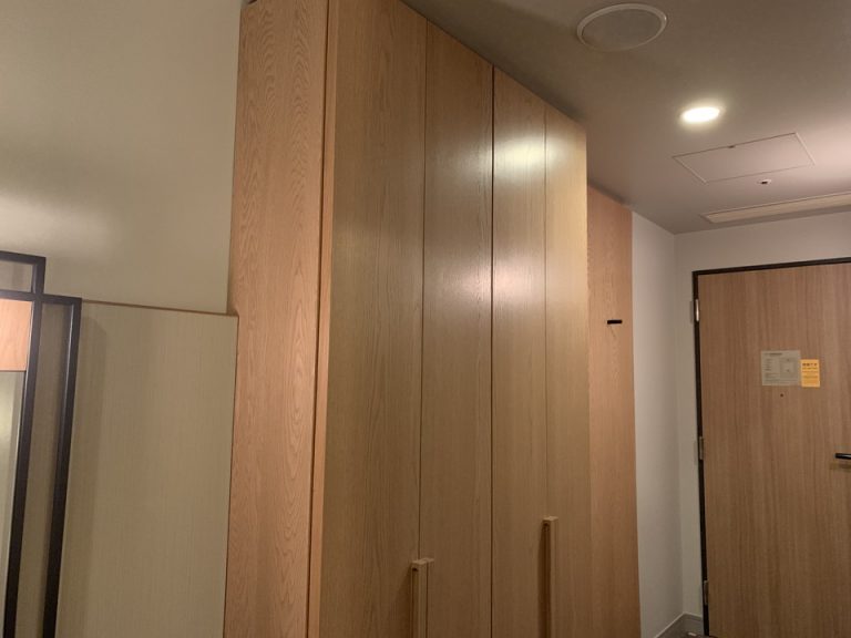 客室クローゼット1