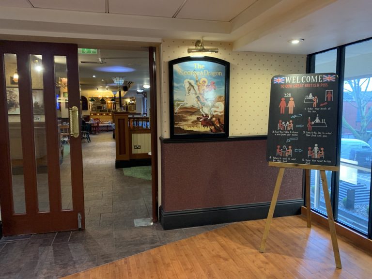 レストラン&パブ外観