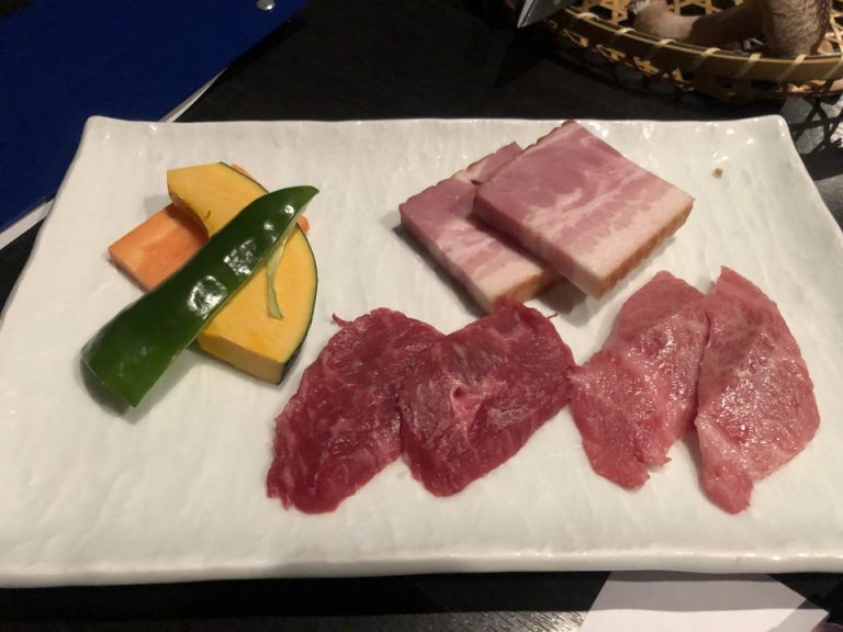 飛騨牛とベーコン