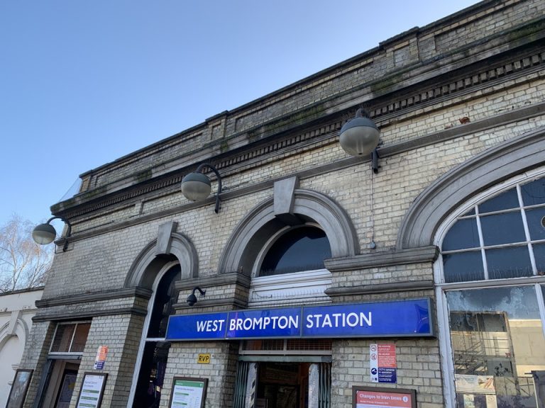 west brompton駅(最寄り)