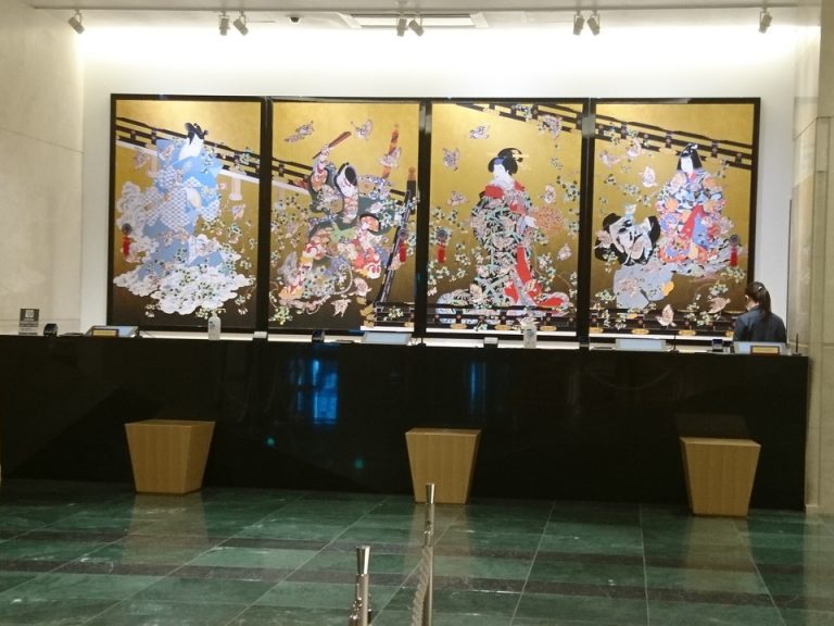 フロントカウンター