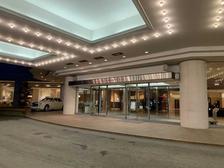 エントランス外観