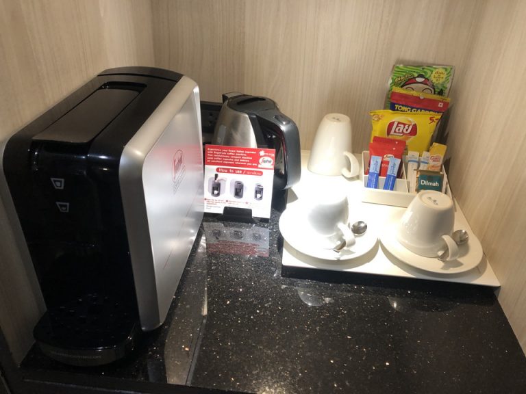 ミニバー・カフェコーナー