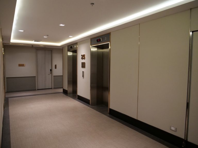 エレベーター客室階