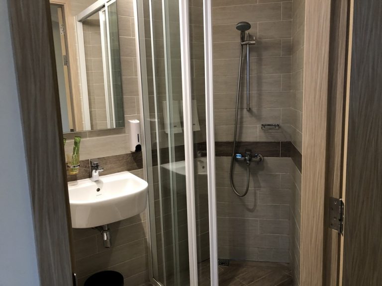 バスルーム全体