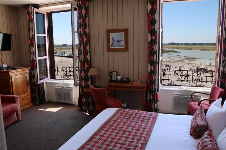 63550_19082917100080170013