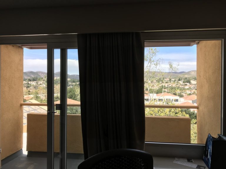 客室の窓ガラス