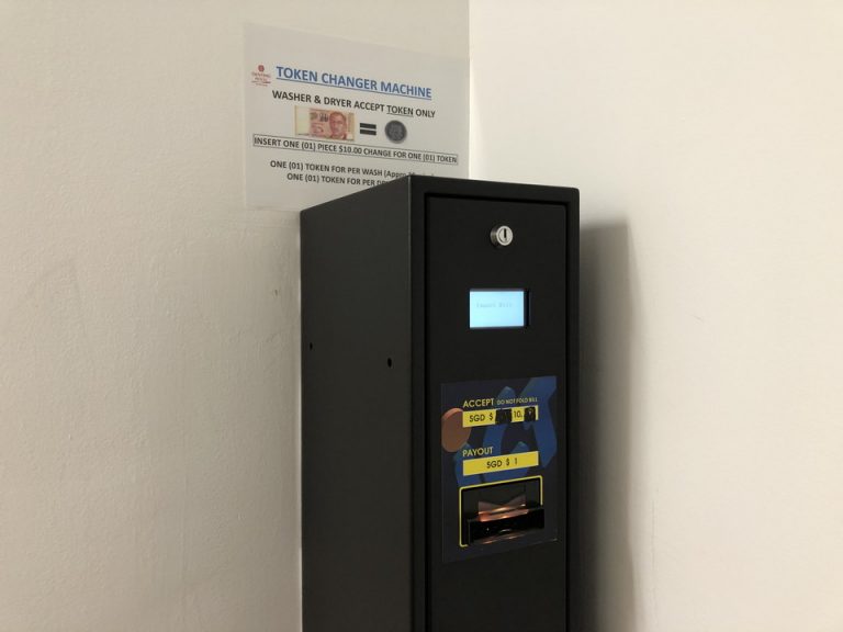 ランドリールーム コイン両替機