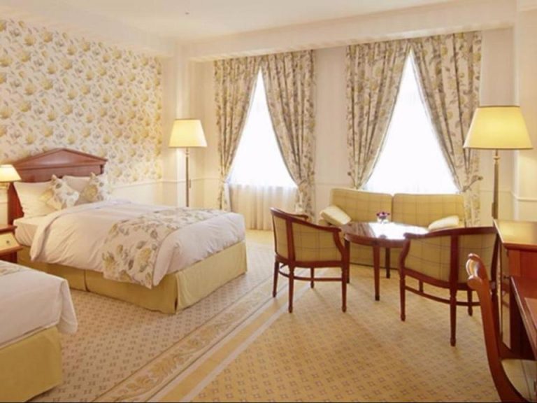 96592_16122216300049873665