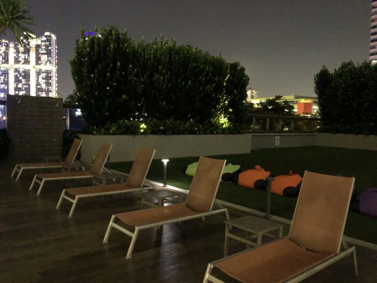 プールのチェア