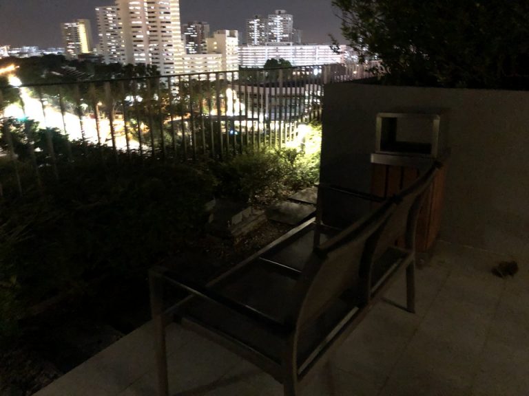 10階バルコニー 喫煙可能