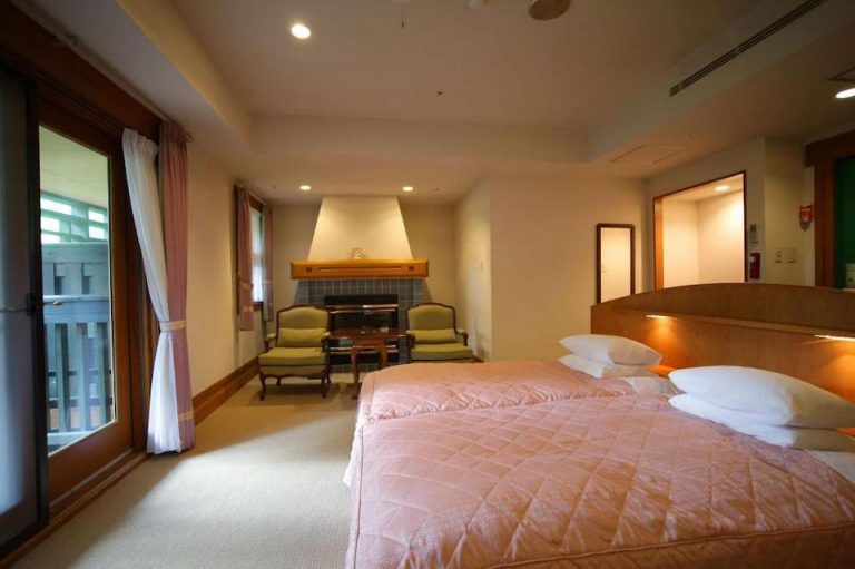 fcc99d0e9ad2fbc108269de74119aa98