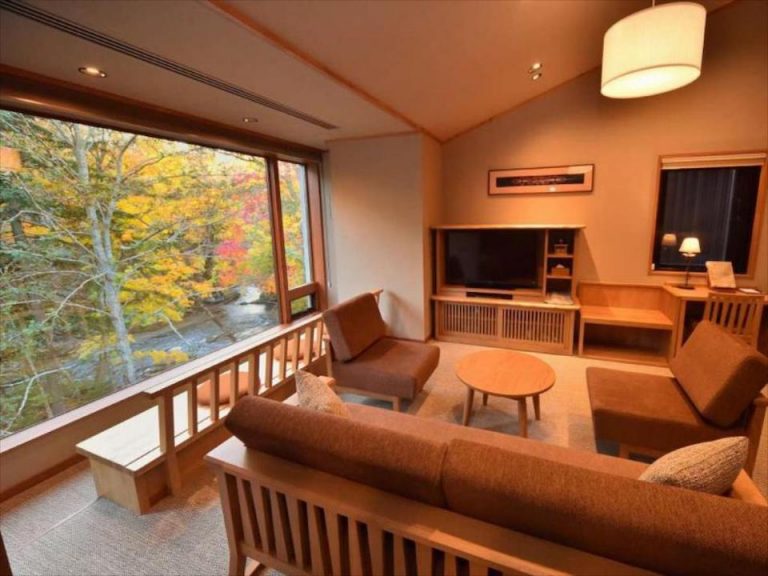 1155343_16070115050044339368