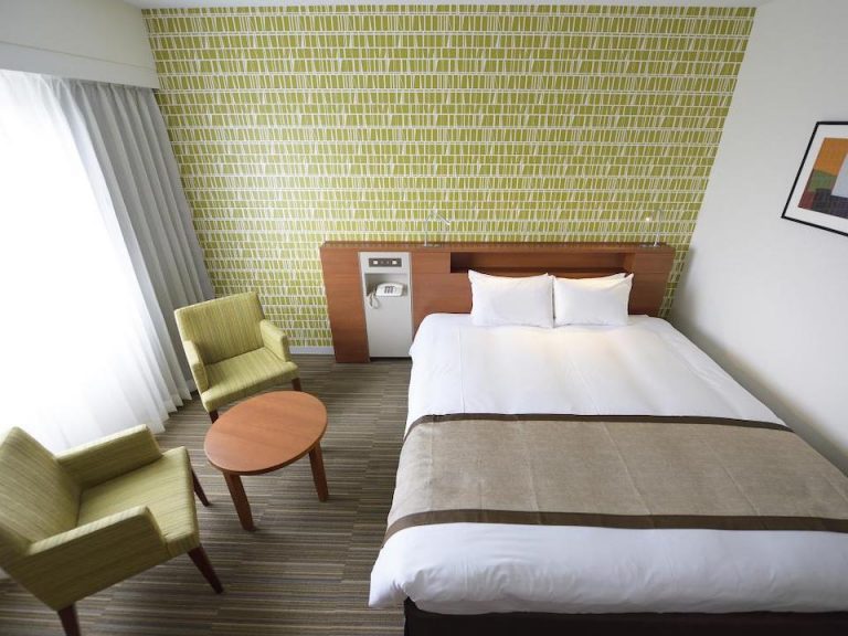 42840_17101816550057965691