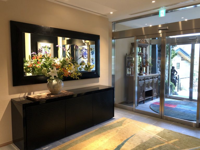 レジデンス棟エンントランスホール2