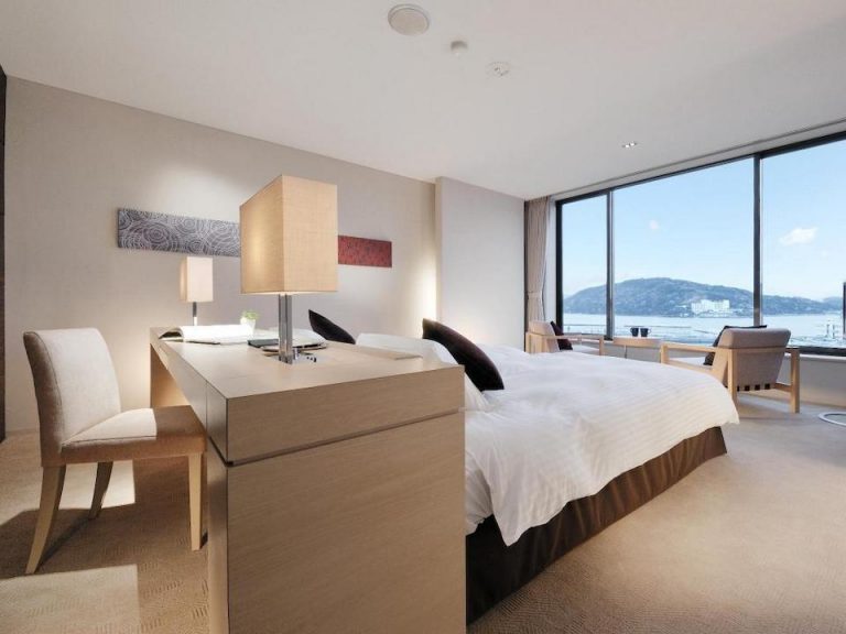 564250_17033109190052063212