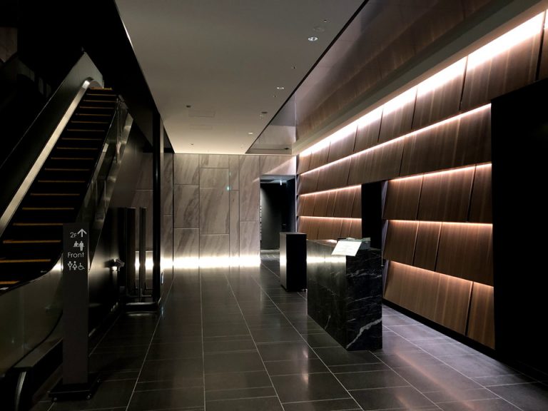 1Fエントランス