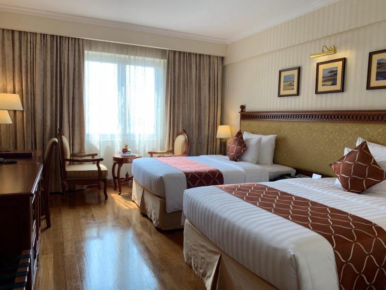 6ebb2bd5b6a33aebd1c94b843cc71481