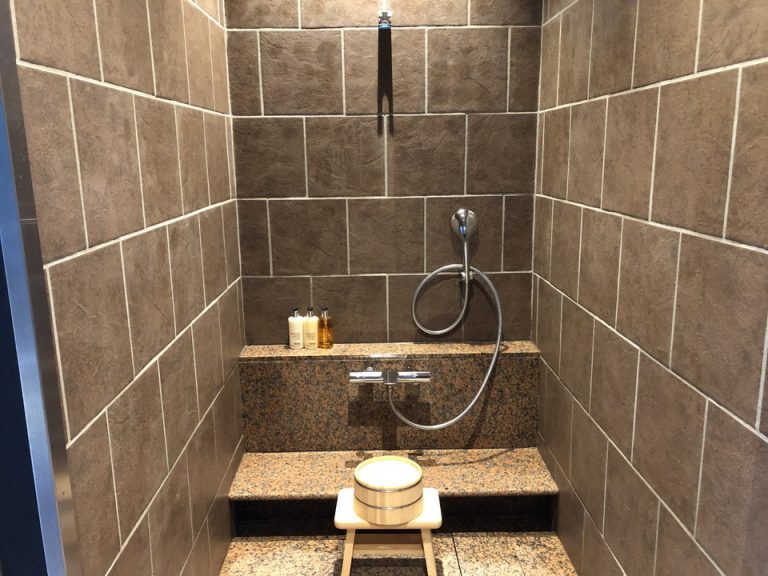 露天風呂洗い場