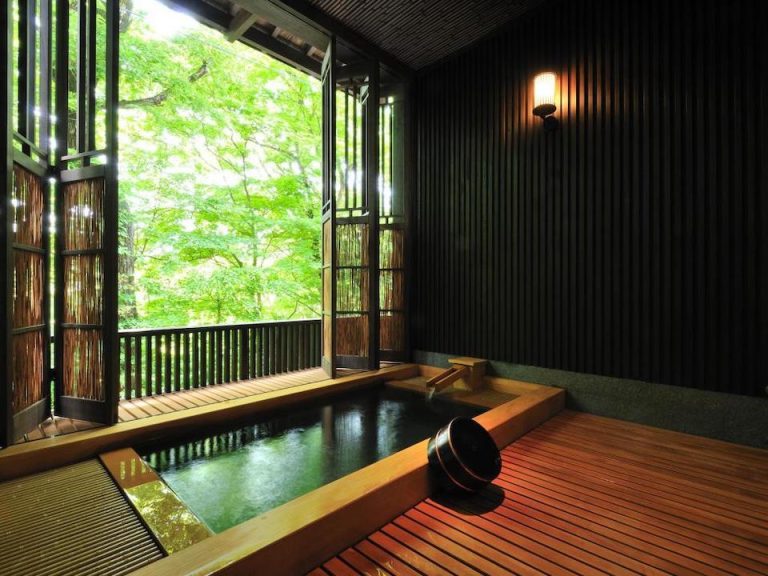 941664_15061716510029805563