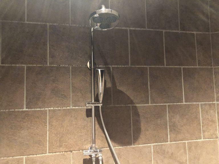 シャワー(グローエ製)