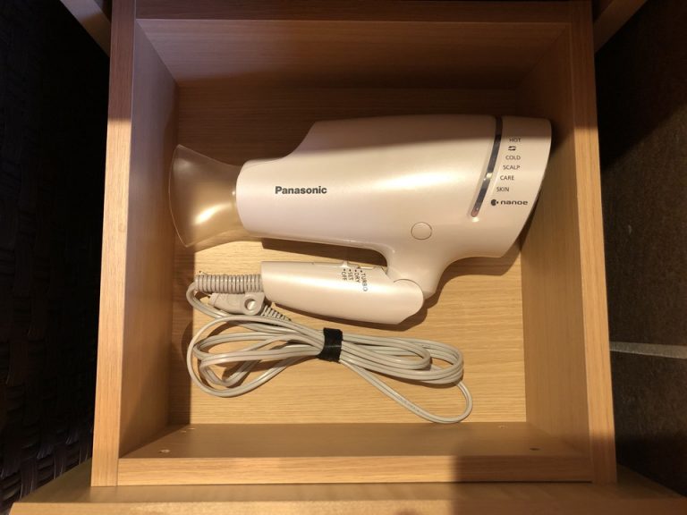 ドライヤー(panasonic ナノイー)