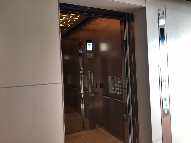 エレベーター(1)