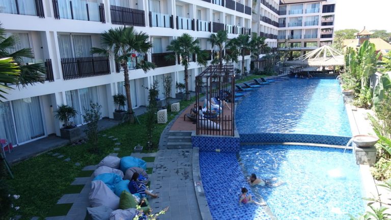 ORG_DSC05771プール