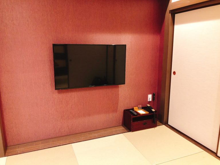 和室リビングノTV