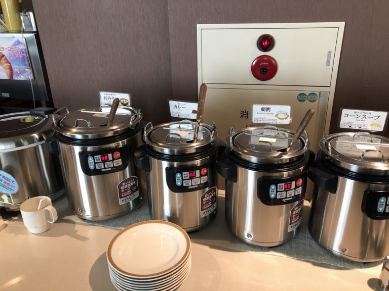 カレーがおすすめとのことでした