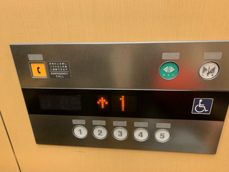 エレベーターボタン(1)