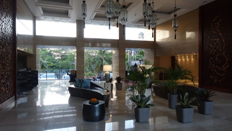 ORG_DSC05971エントランス