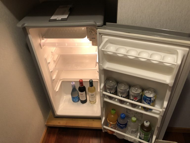 冷蔵庫 ミニバー