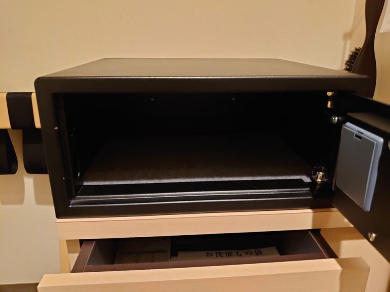 セーフティボックス中身