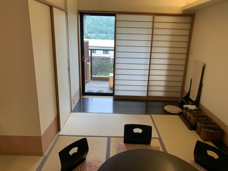 客室(1)