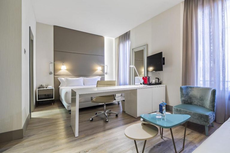 183210_16102421420048079814