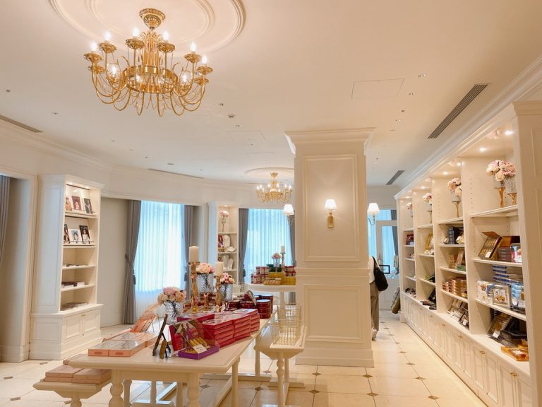 オフィシャルショップ「アルモニー」内館