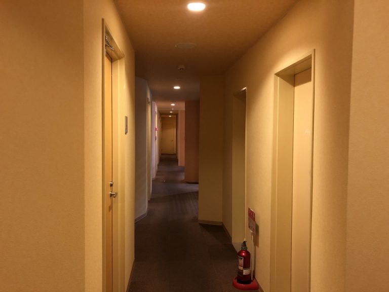 客室階廊下 2F