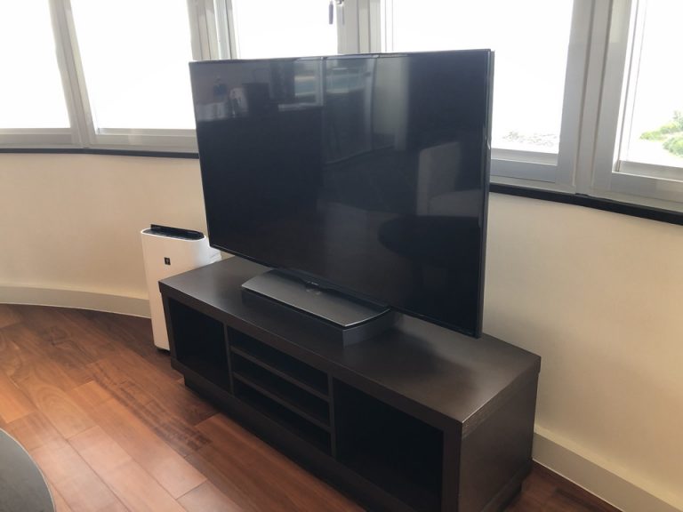 大きなテレビ