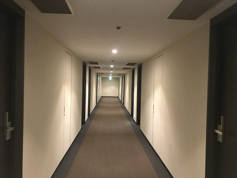 客室廊下