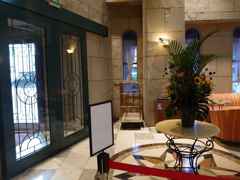 きれいな設えの玄関