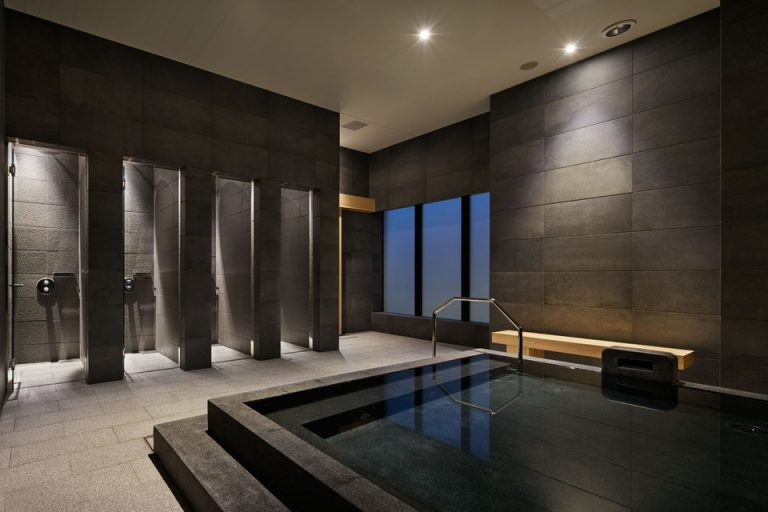 ザサウザンドSPA1