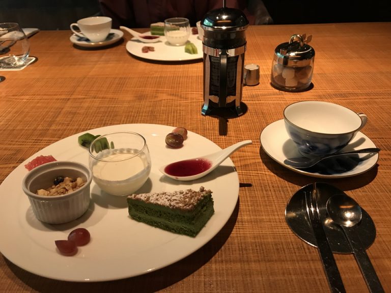 朝食30 (デザート)